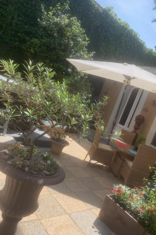 Guesthouse La Villae 马扎梅 外观 照片