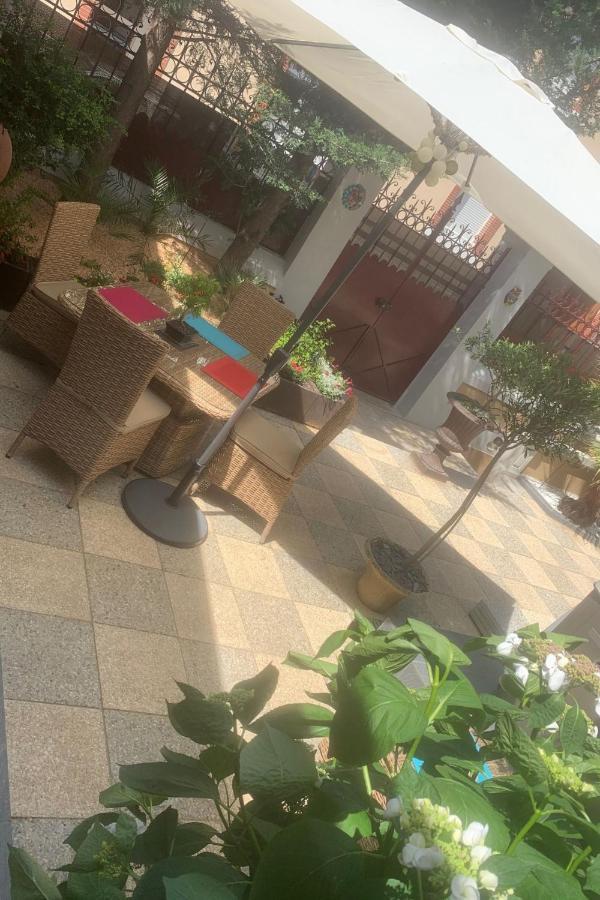 Guesthouse La Villae 马扎梅 外观 照片